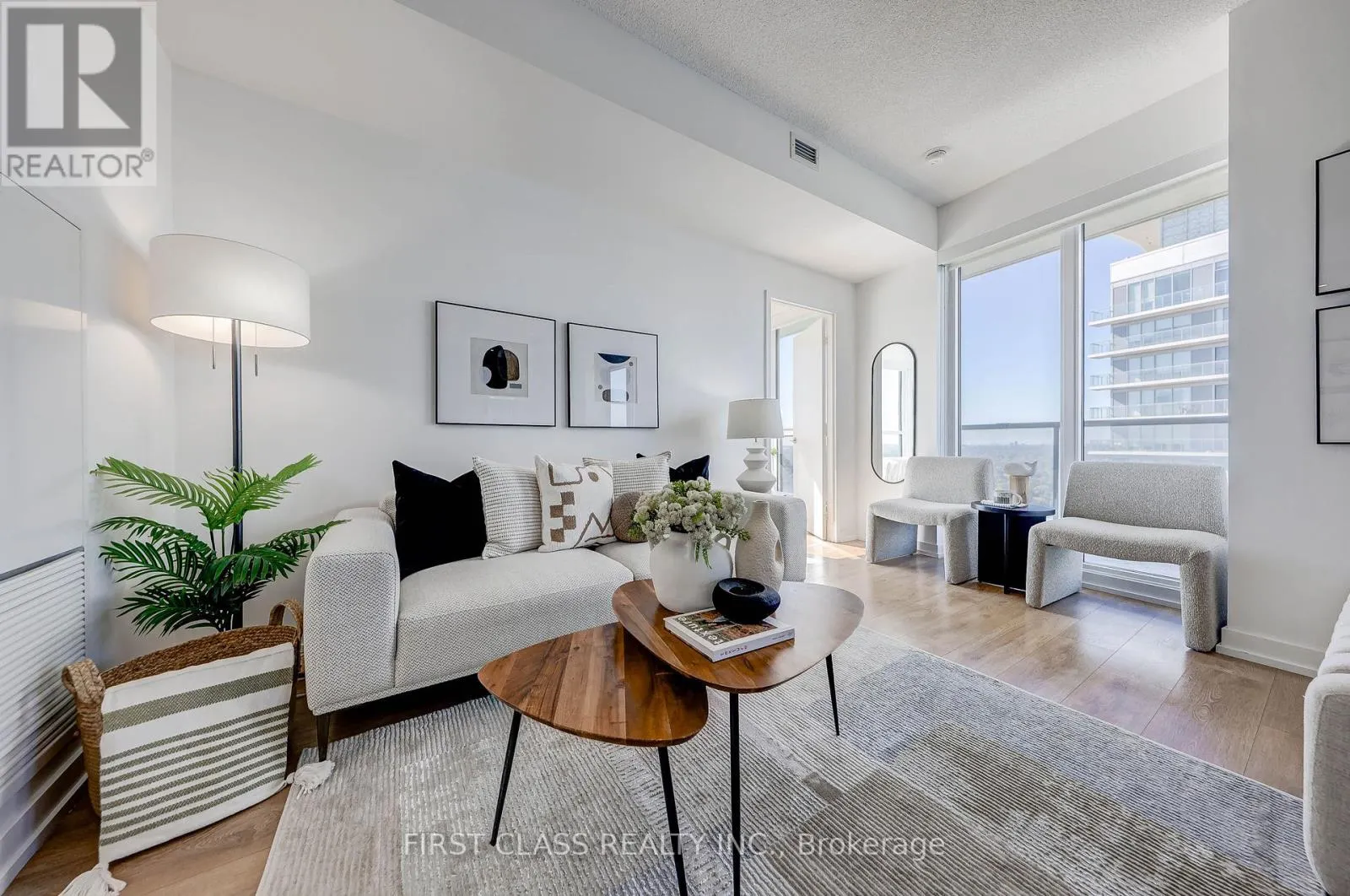3603 - 117 MCMAHON DRIVE