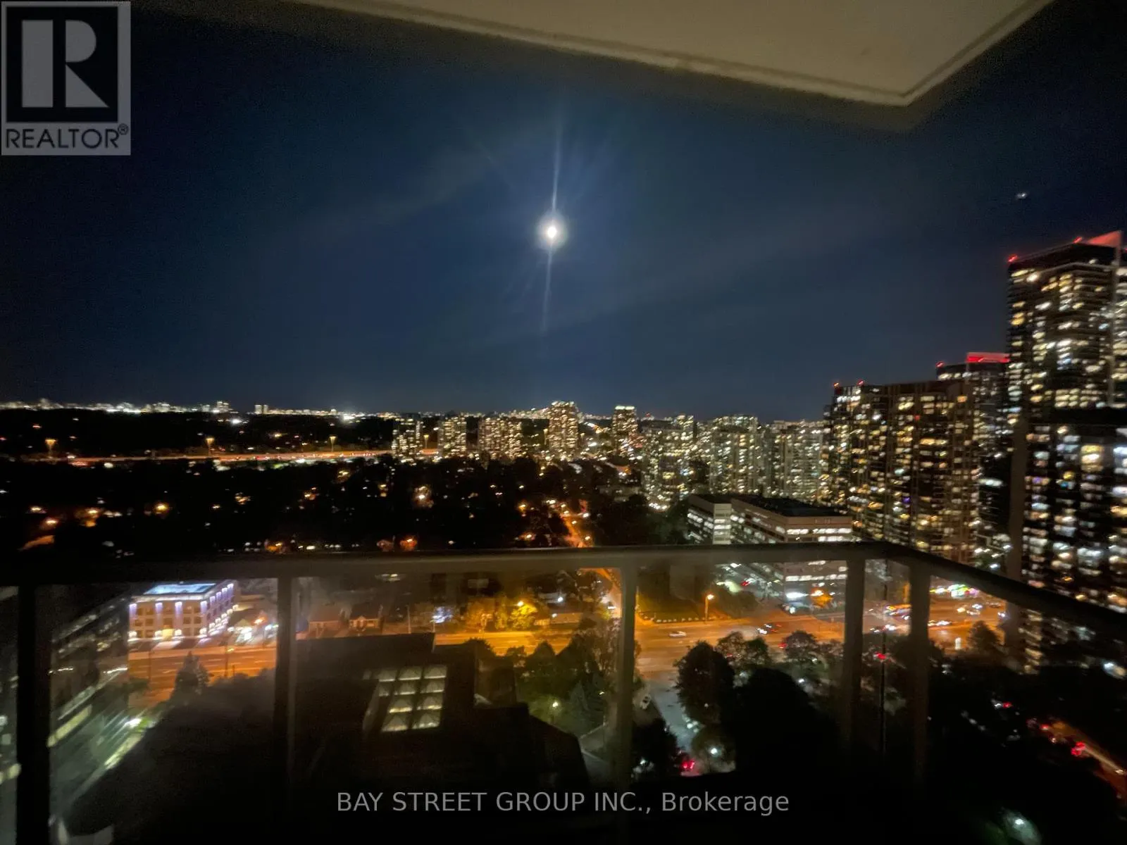 2804 - 88 SHEPPARD AVENUE E