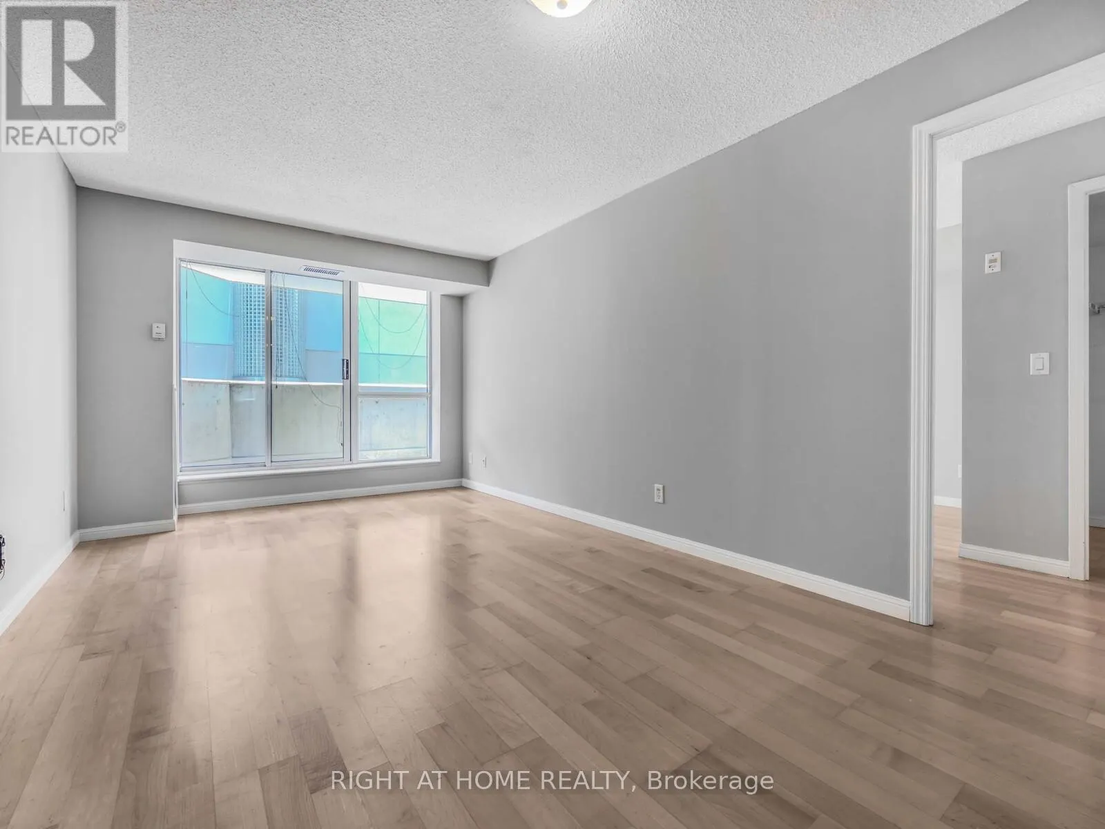 710 - 18 STAFFORD STREET