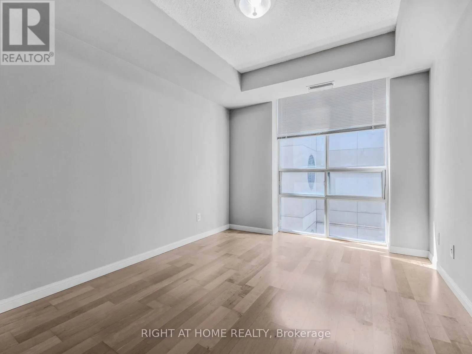 710 - 18 STAFFORD STREET