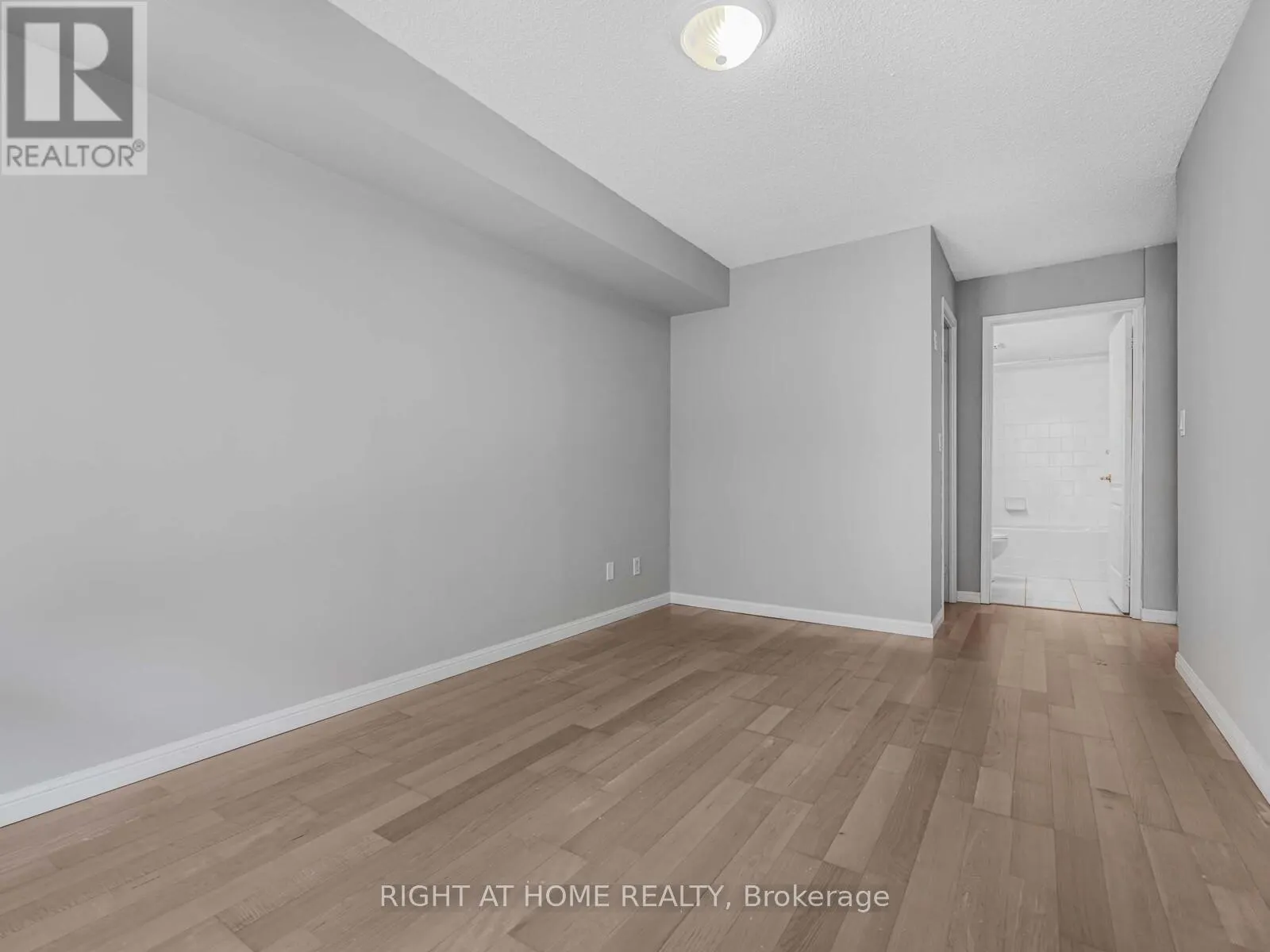 710 - 18 STAFFORD STREET