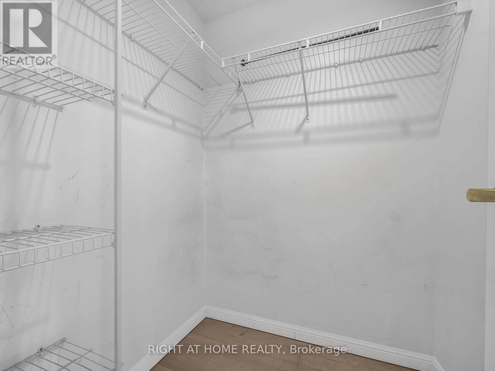 710 - 18 STAFFORD STREET