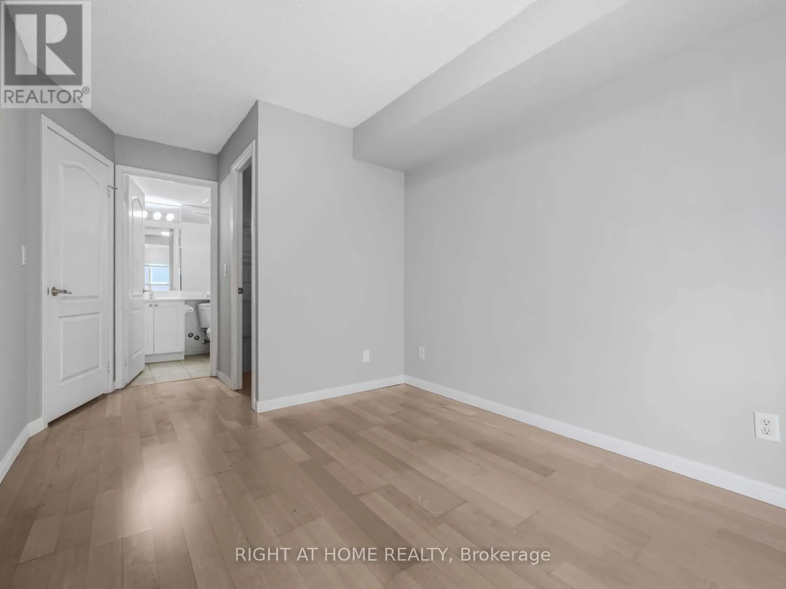 710 - 18 STAFFORD STREET