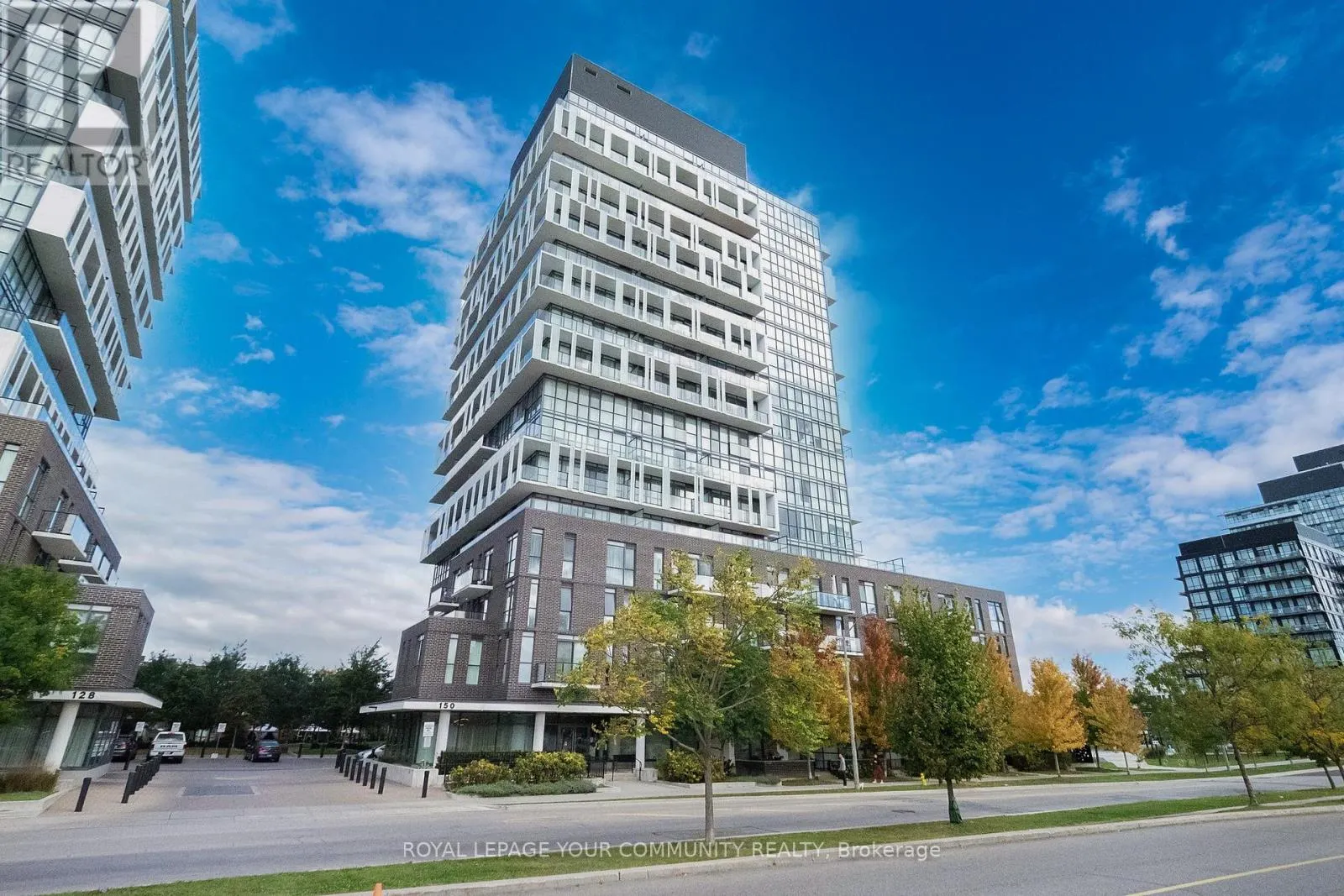 416 - 150 FAIRVIEW MALL DRIVE