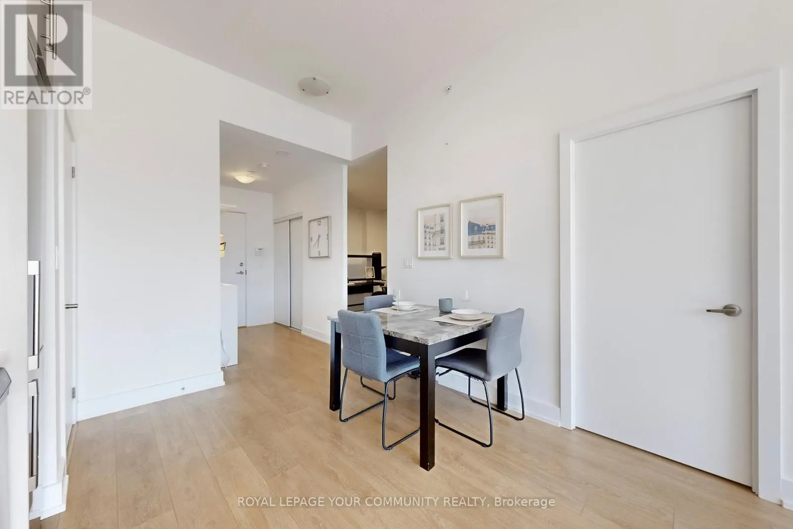 416 - 150 FAIRVIEW MALL DRIVE