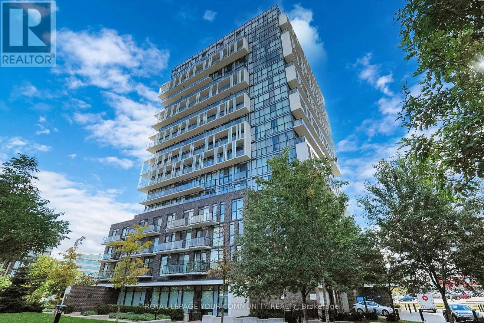 416 - 150 FAIRVIEW MALL DRIVE