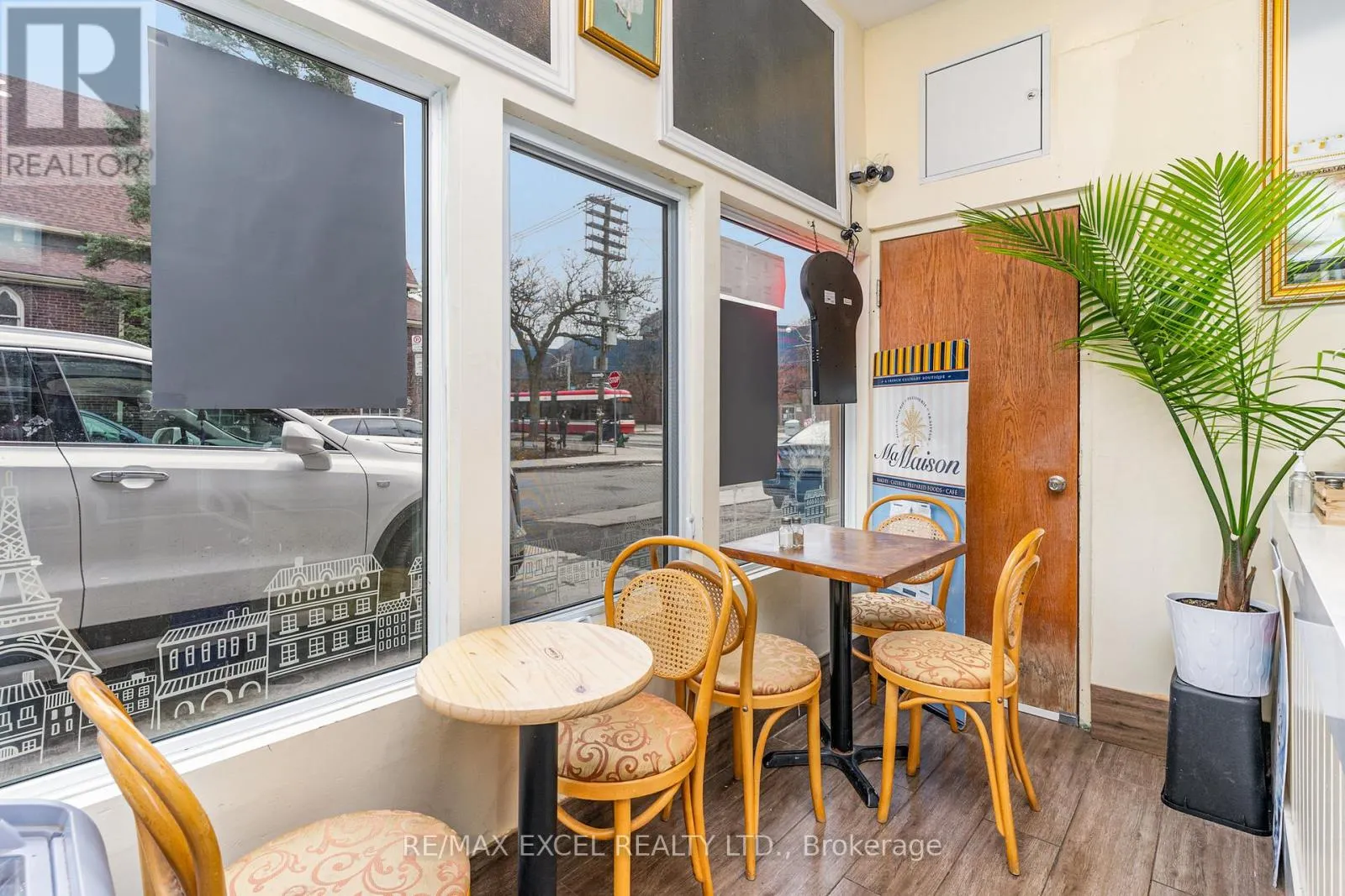 72-74 LIPPINCOTT STREET