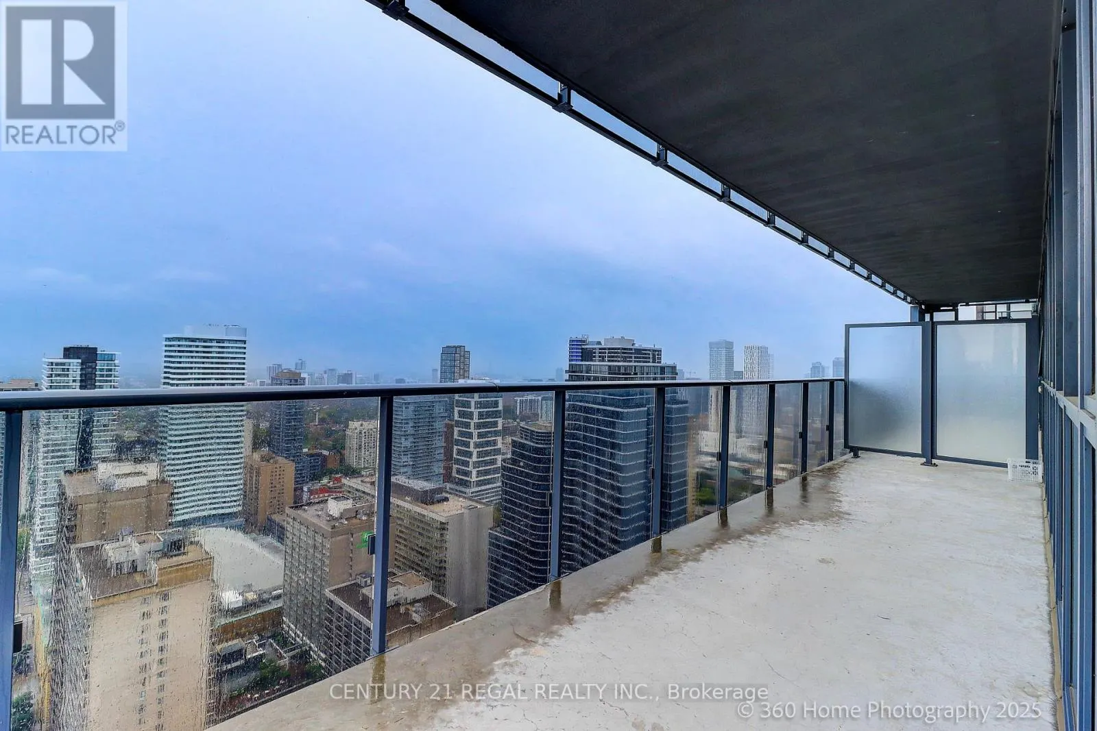 4105 - 7 GRENVILLE STREET