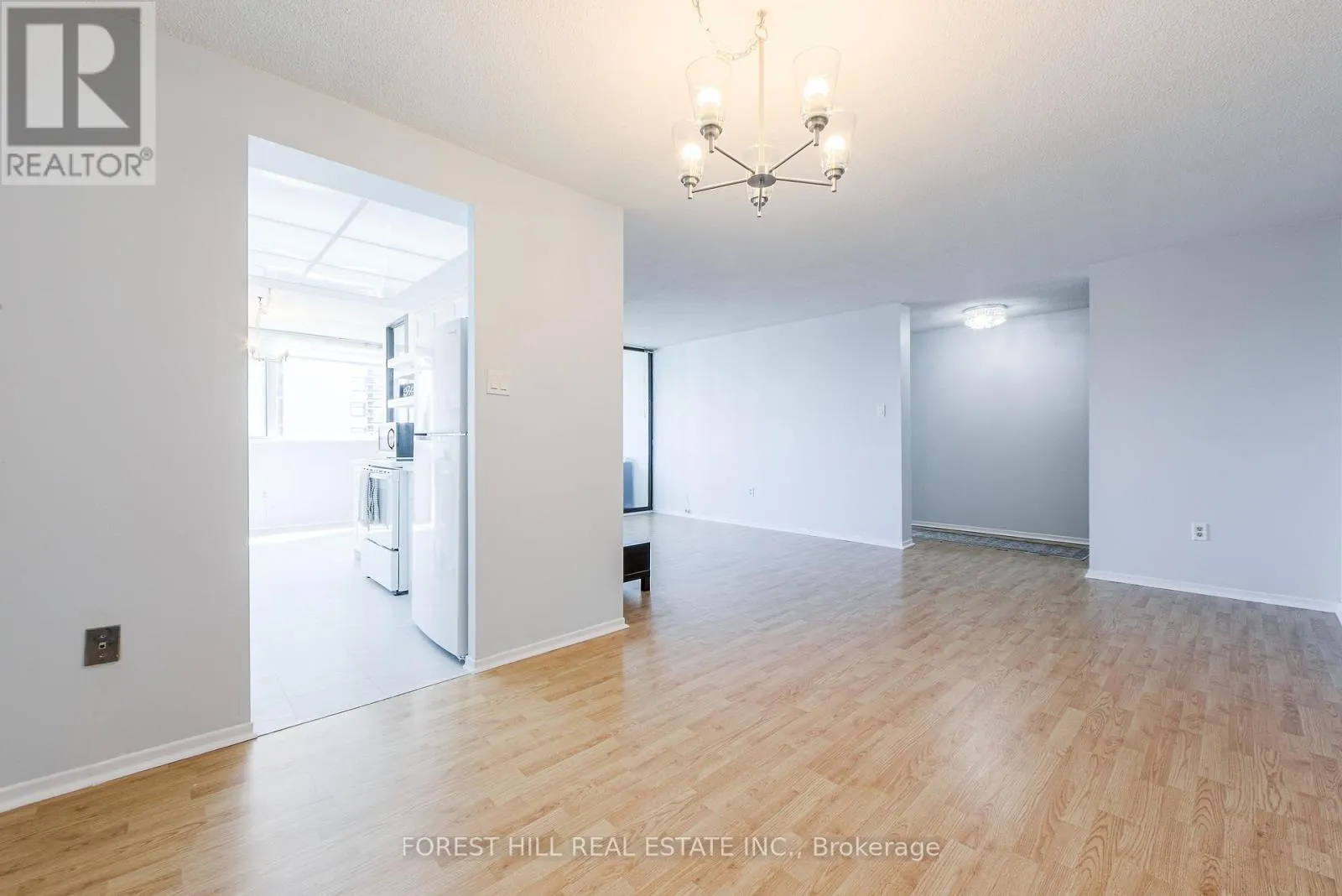 504 - 80 ANTIBES DRIVE