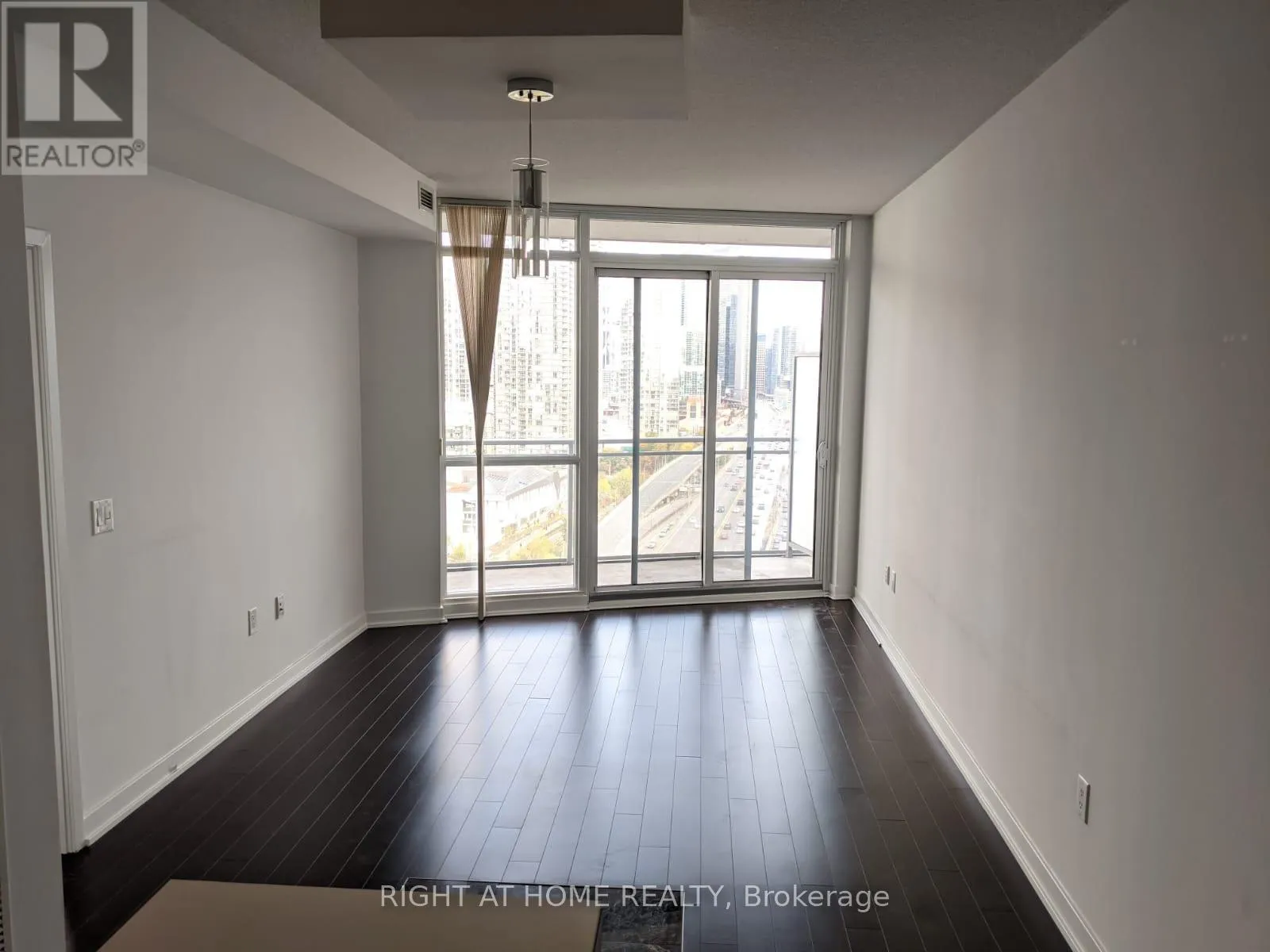 2509 - 38 DAN LECKIE WAY