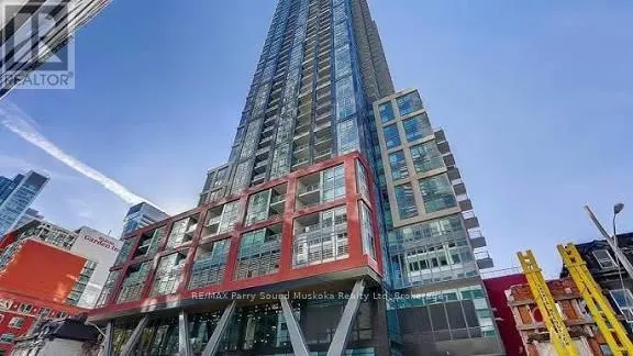 108 PETER STREET
