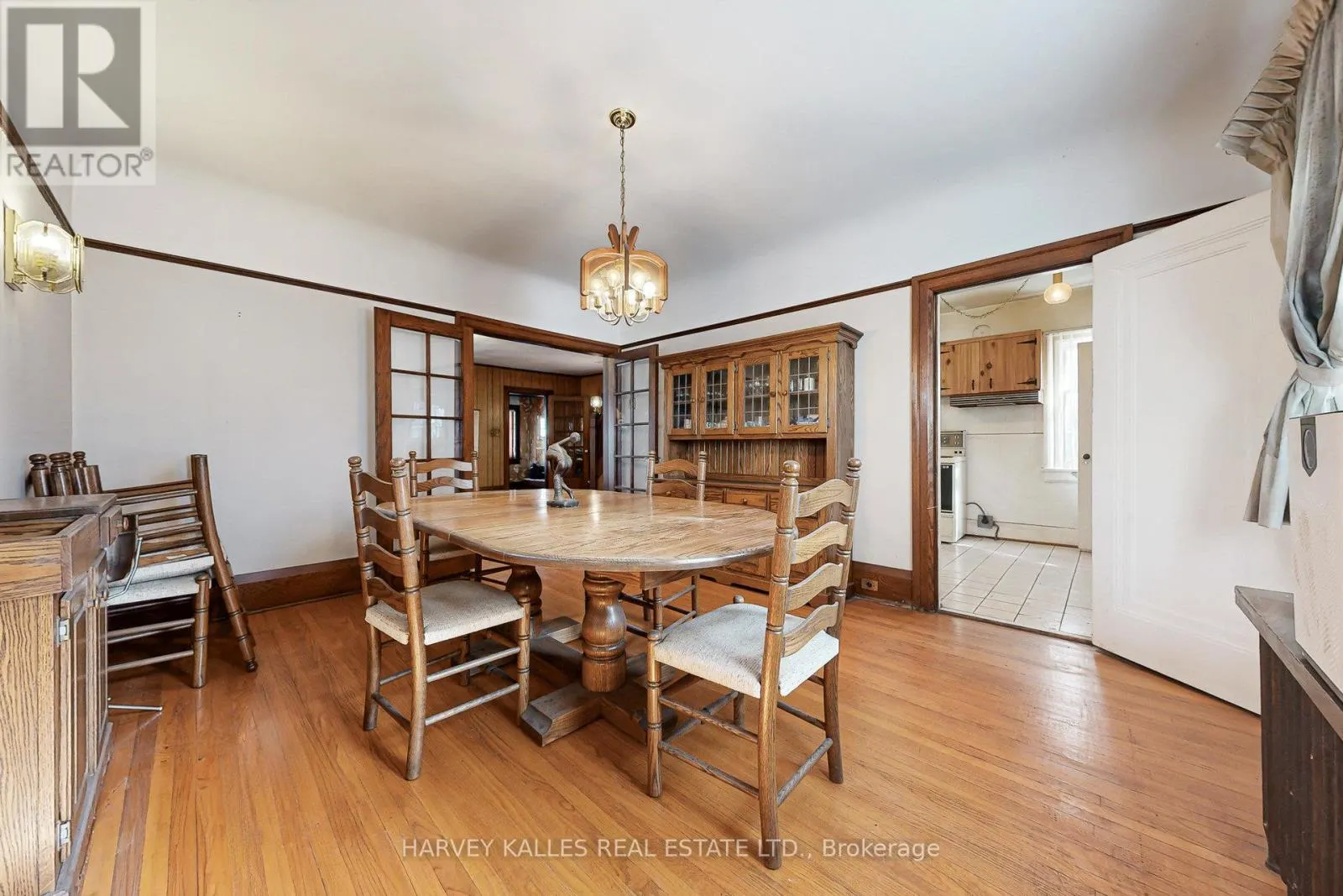 99 GLENROSE AVENUE