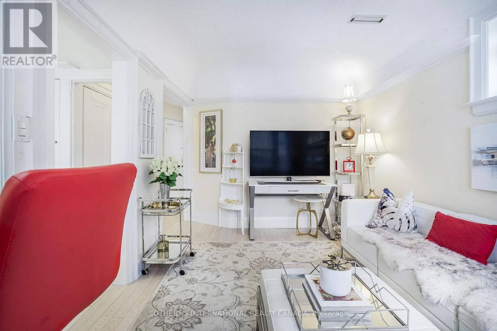 12 BELSIZE DRIVE