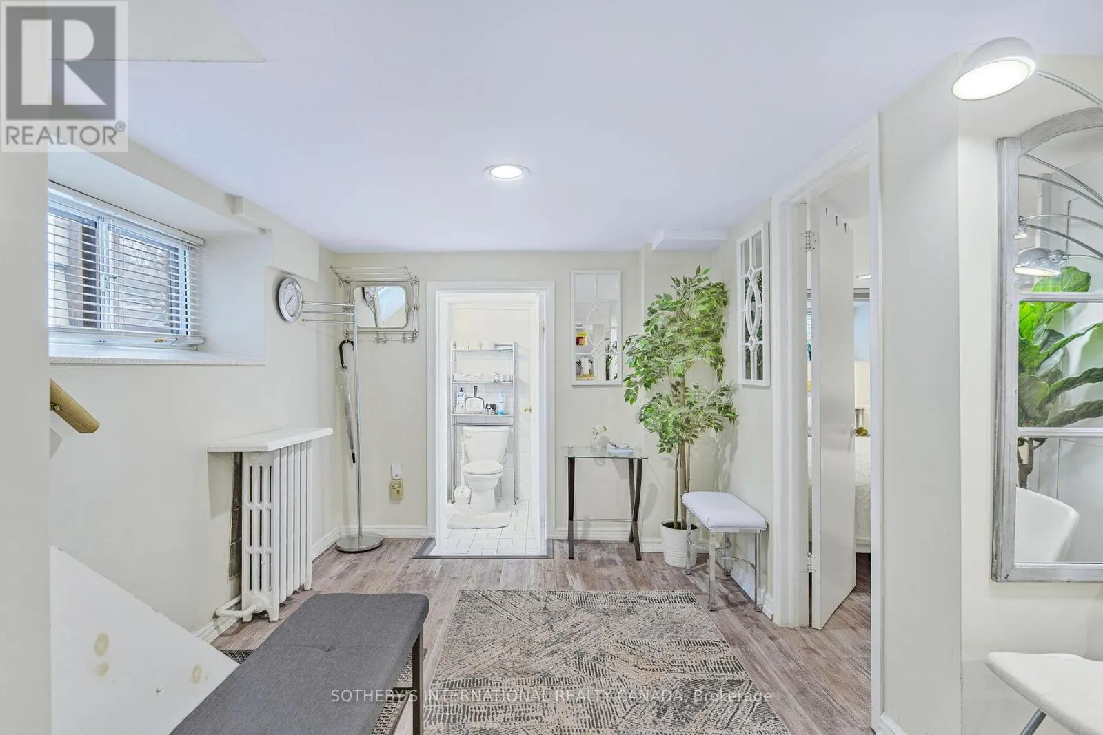12 BELSIZE DRIVE