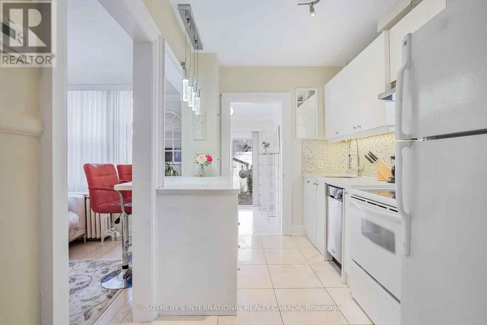 12 BELSIZE DRIVE
