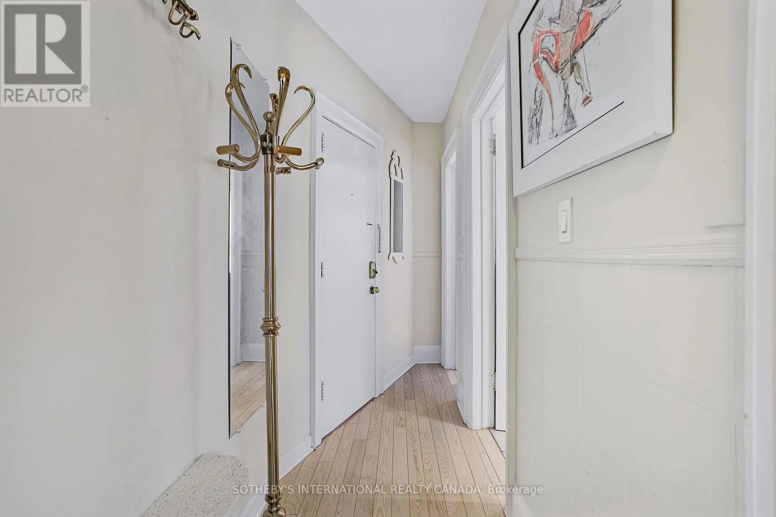 12 BELSIZE DRIVE