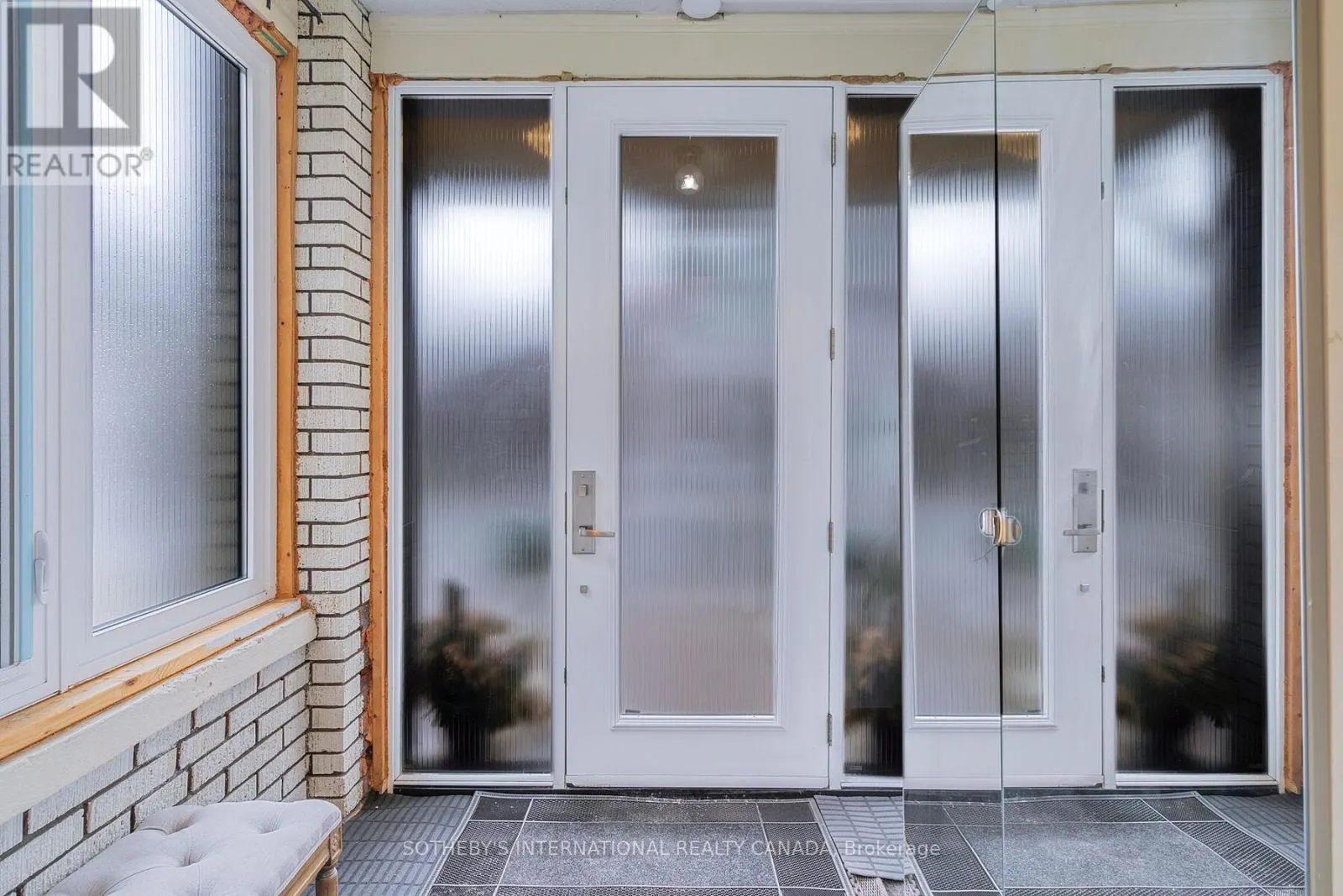 12 BELSIZE DRIVE
