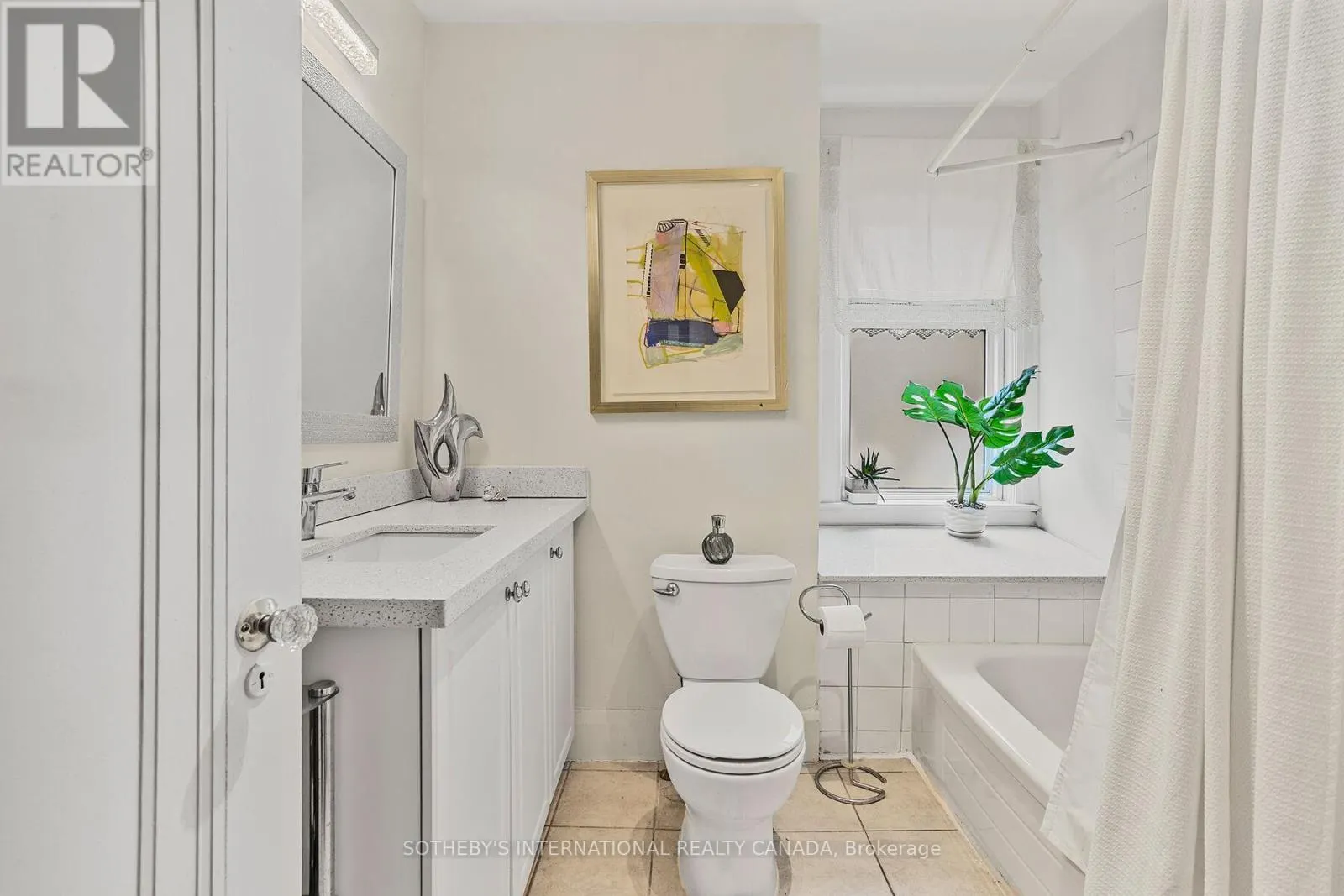 12 BELSIZE DRIVE