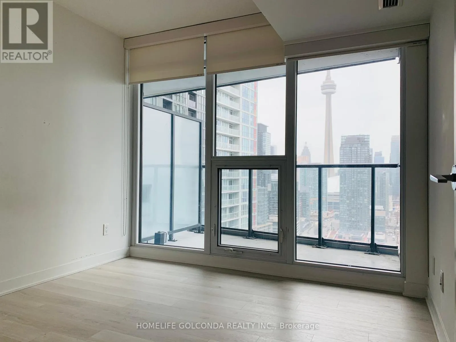 3211 - 70 QUEENS WHARF ROAD