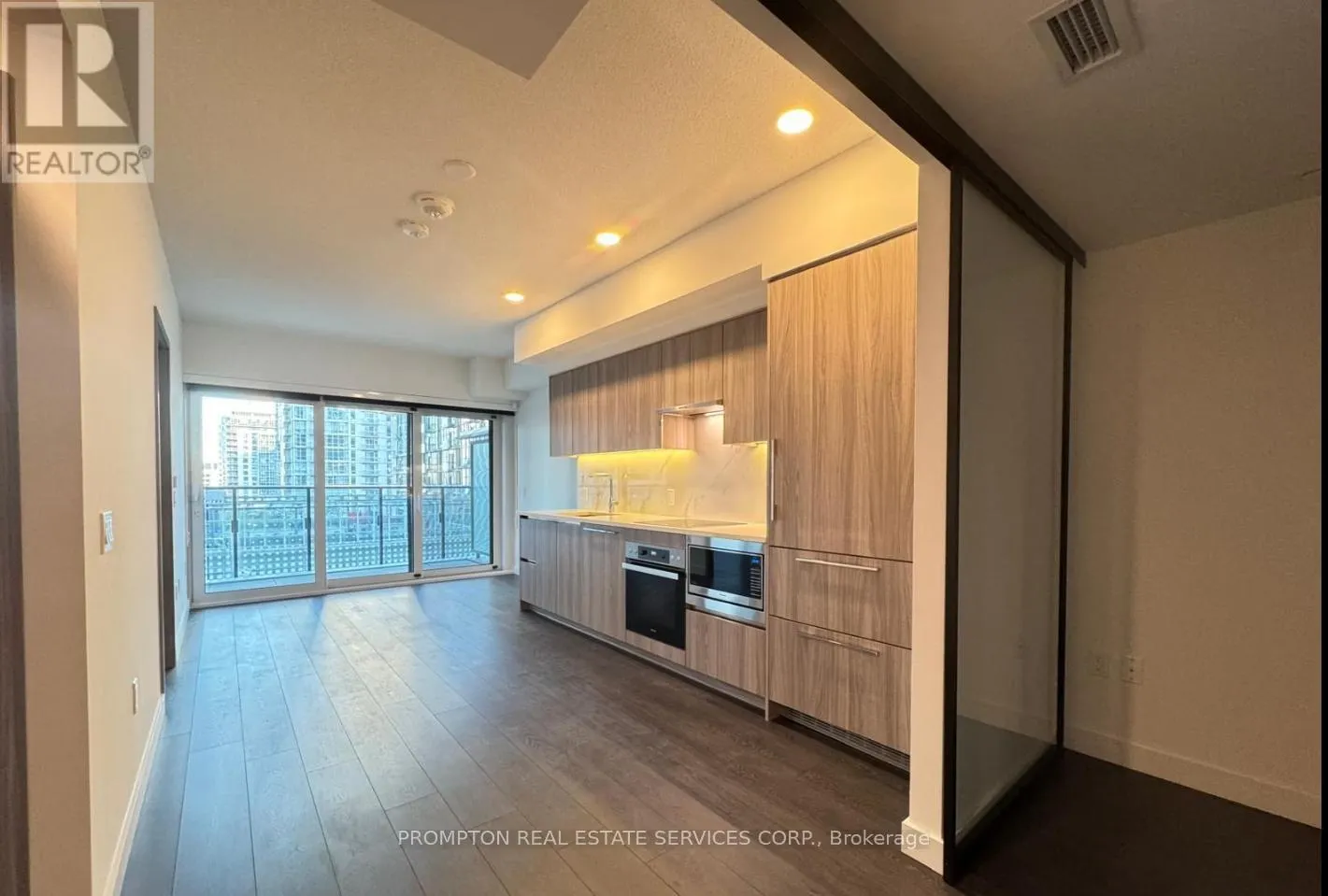 617 - 1 CONCORD CITYPLACE WAY