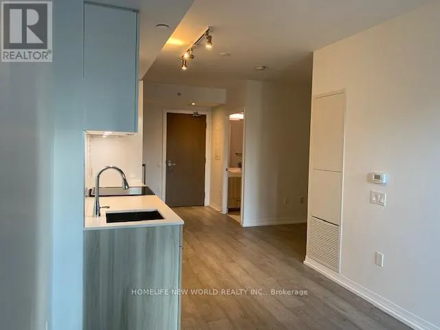 1226 - 251 JARVIS STREET