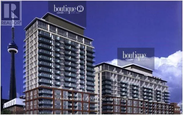 709 - 126 SIMCOE STREET