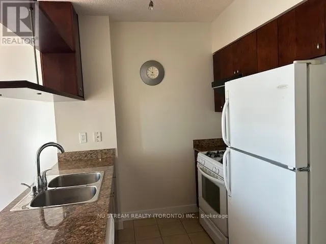 2110 - 3 NAVY WHARF COURT
