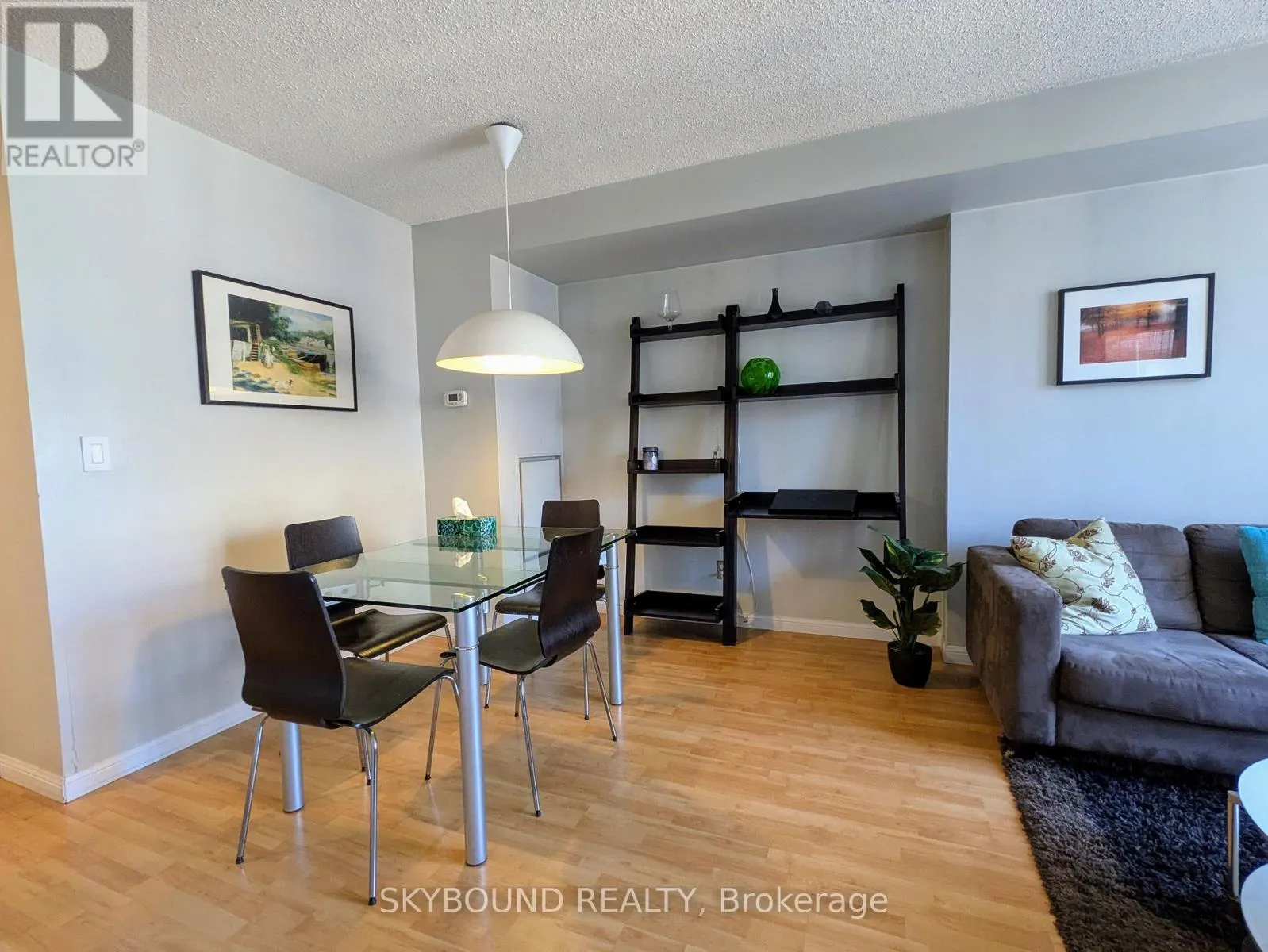 PH1620 - 140 SIMCOE STREET