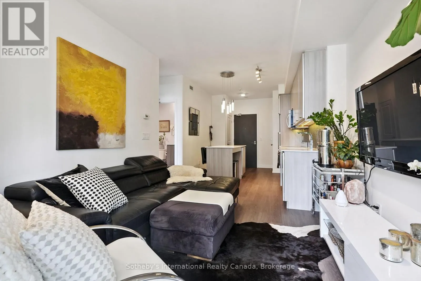 903 - 105 GEORGE STREET, #903