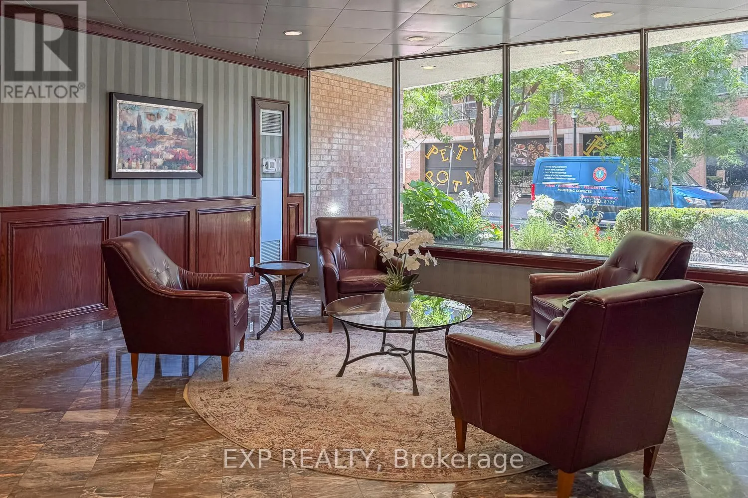 1903 - 1055 BAY STREET