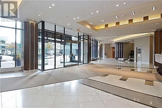 301 - 33 BAY STREET