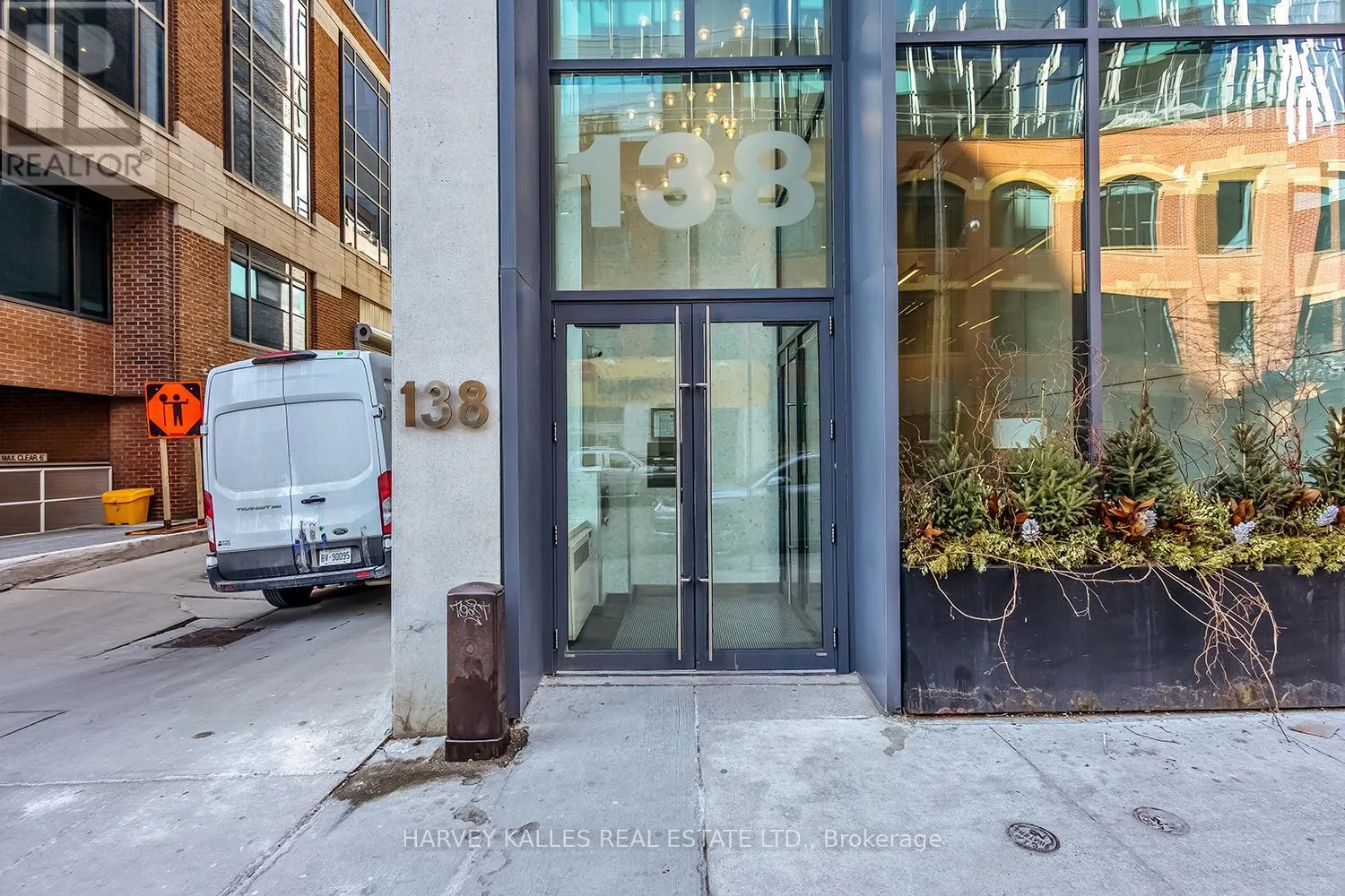1105 - 138 PRINCESS STREET
