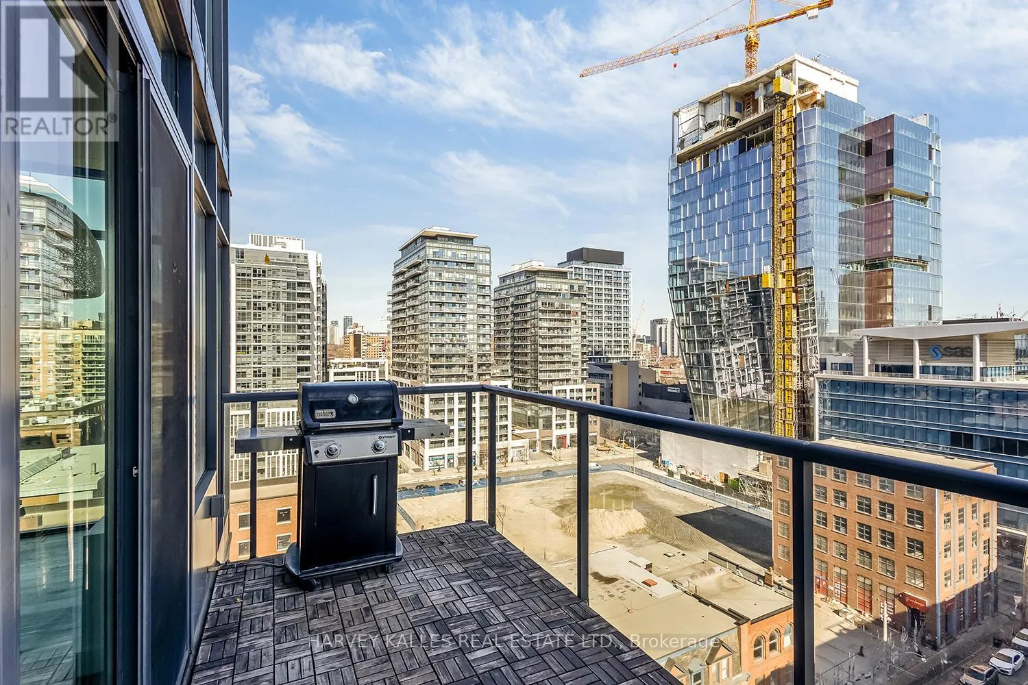 1105 - 138 PRINCESS STREET