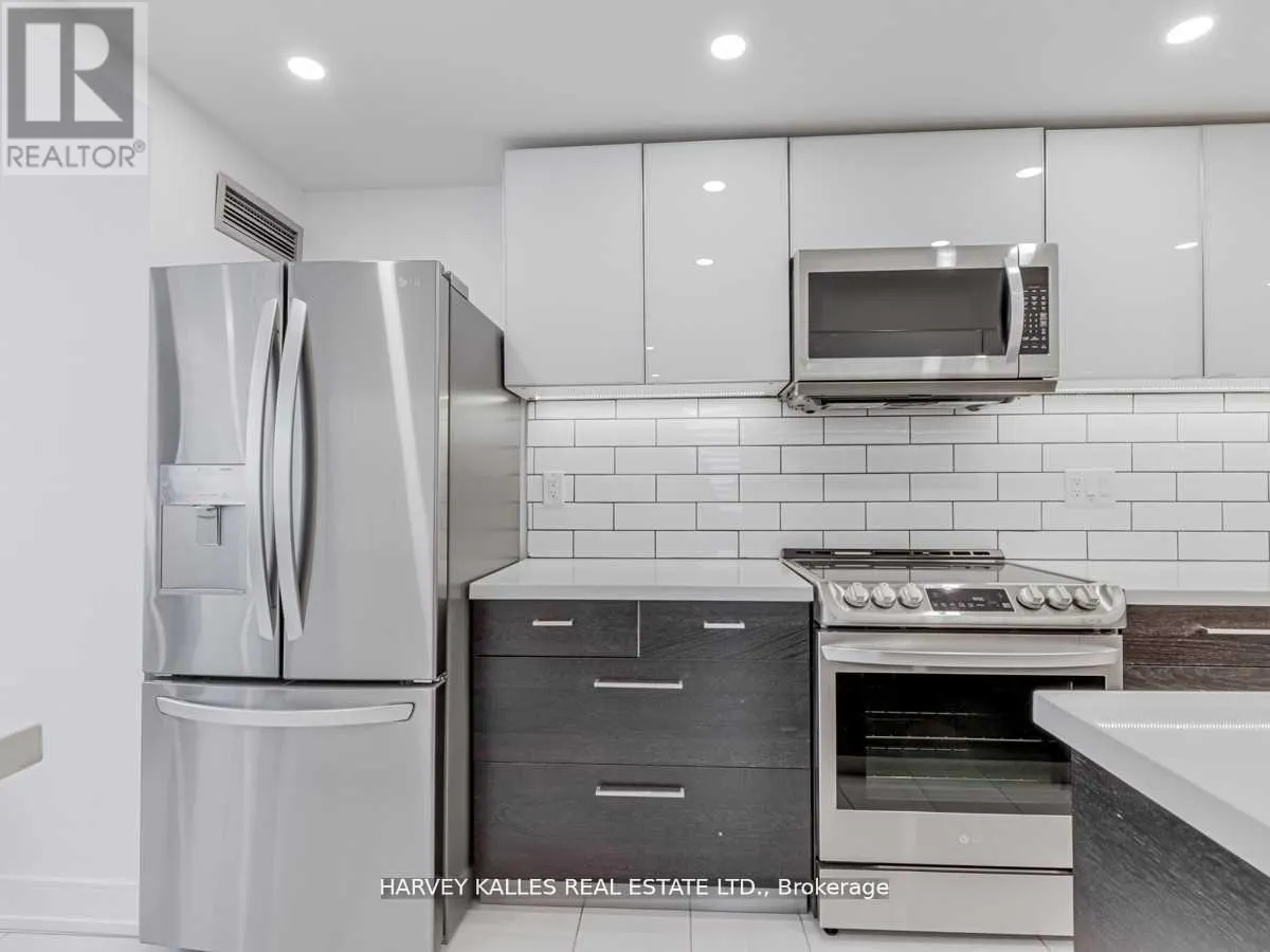 509 - 5785 YONGE STREET