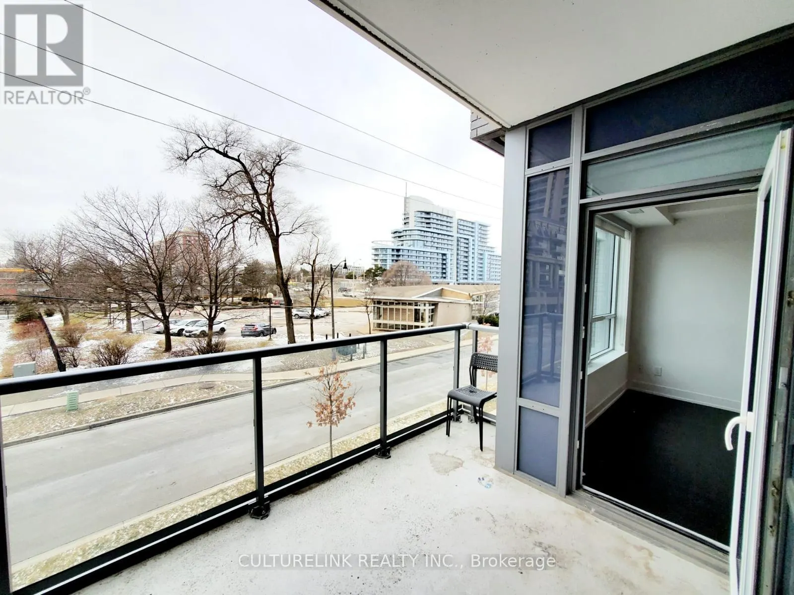 109 - 7 KENASTON GARDENS