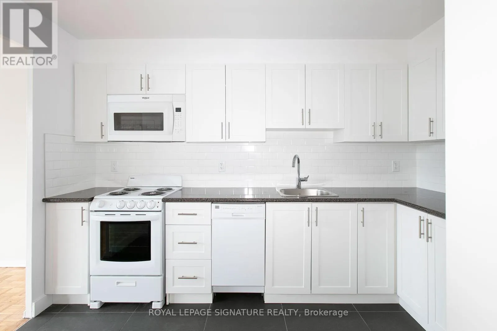 312 - 6200 BATHURST STREET