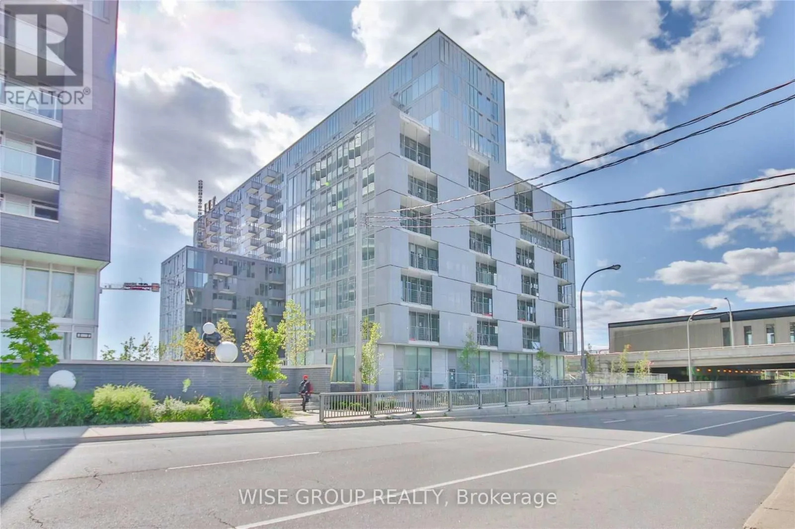 1005 - 38 MONTE KWINTER COURT