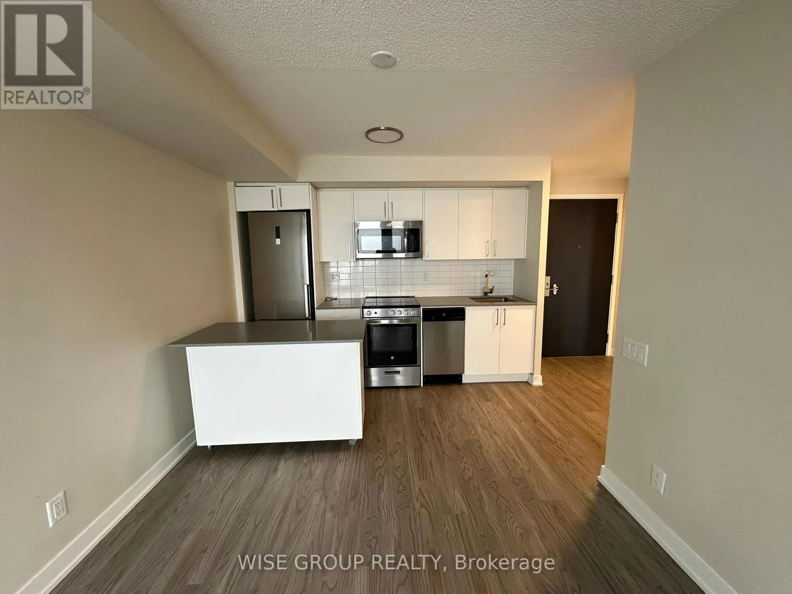 1005 - 38 MONTE KWINTER COURT