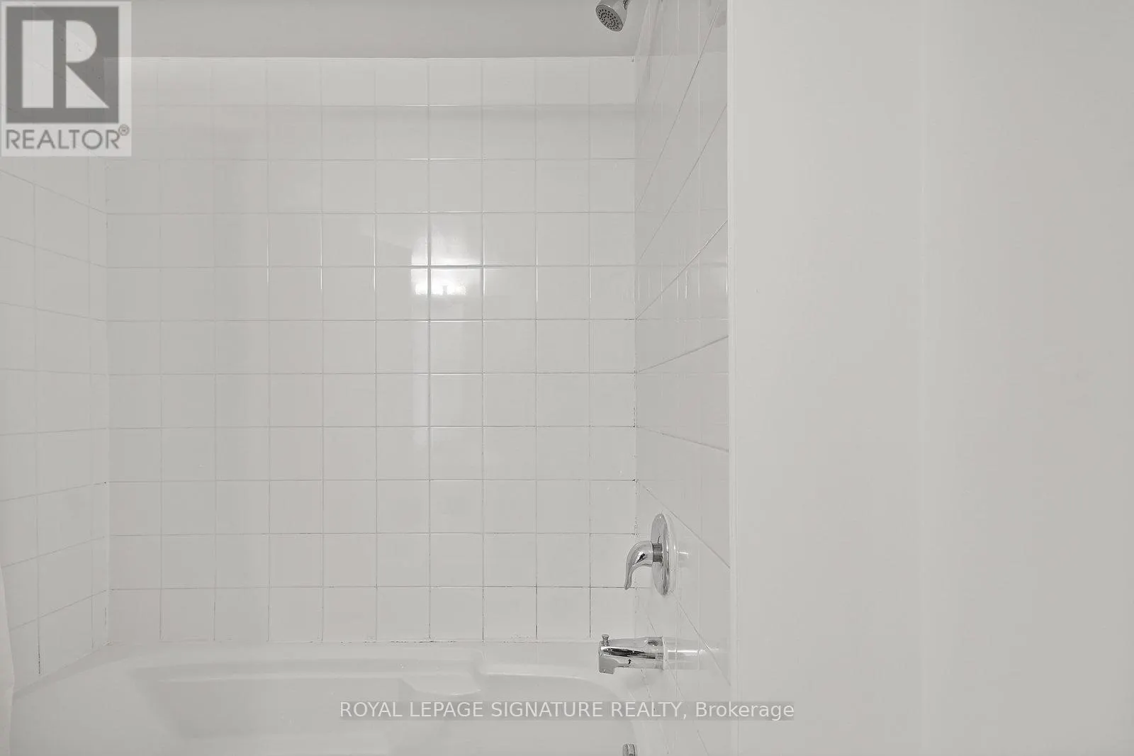 407 - 75 DALHOUSIE STREET