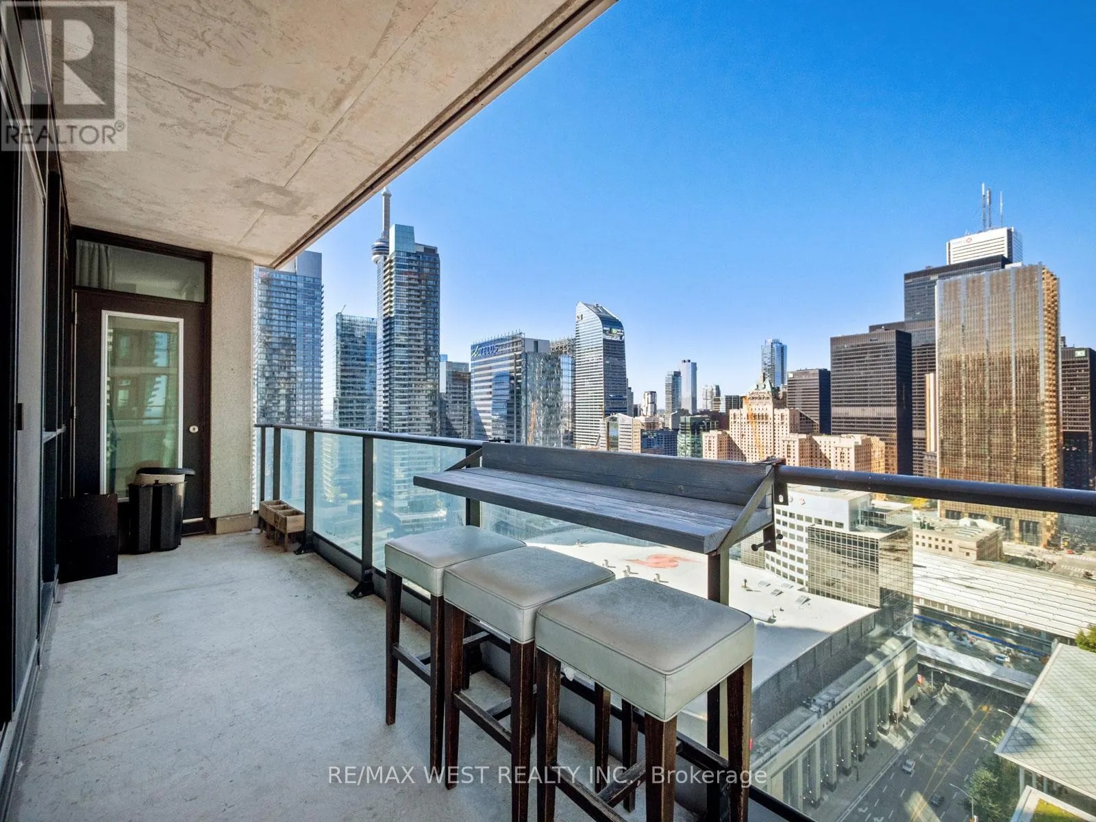 3104 - 33 BAY STREET