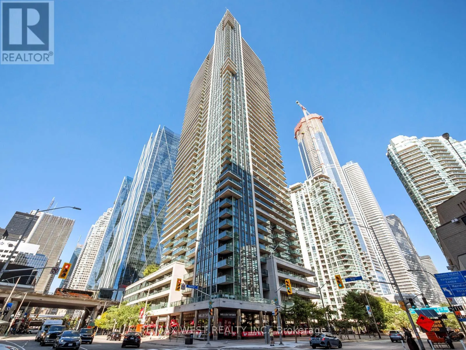 3104 - 33 BAY STREET