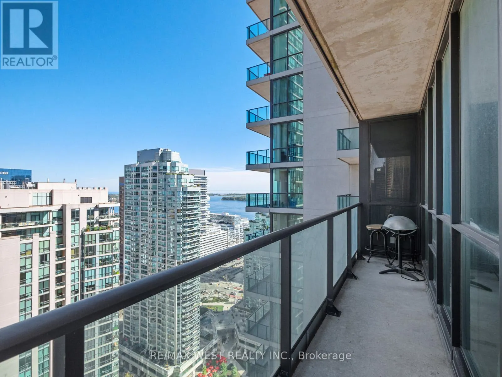 3104 - 33 BAY STREET