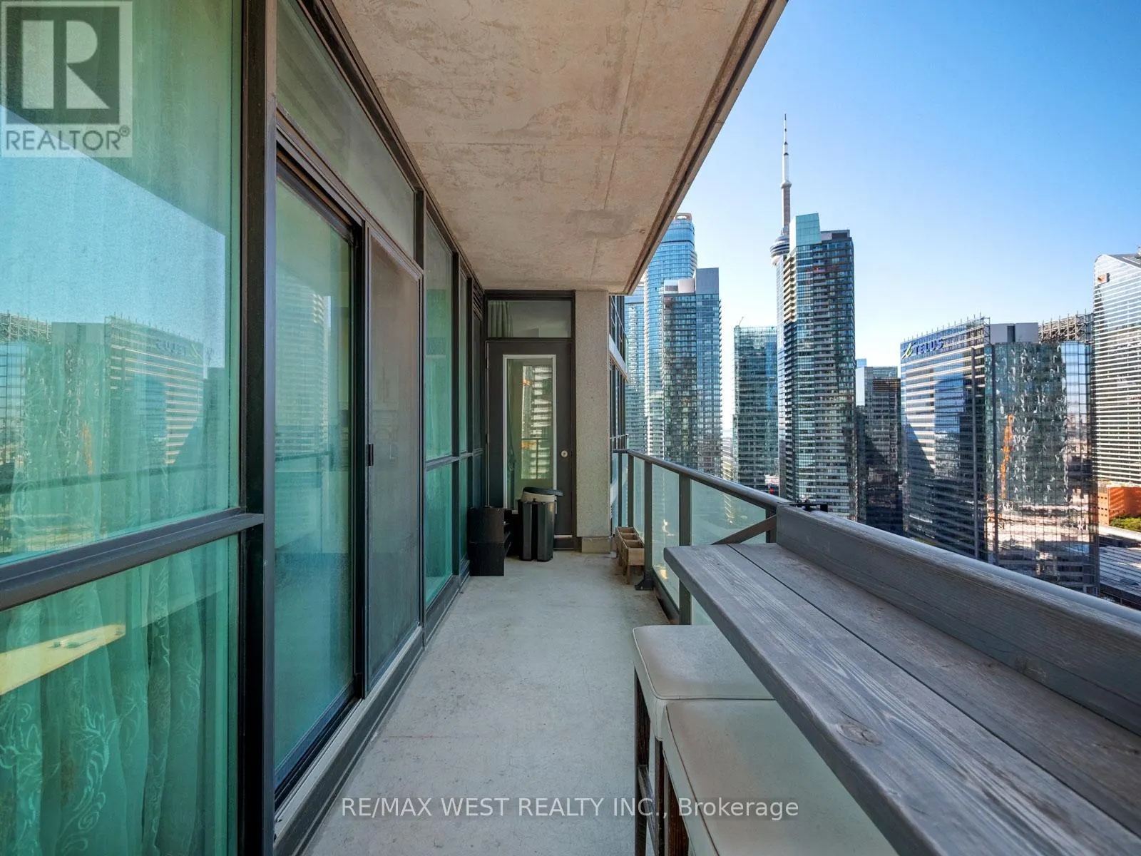 3104 - 33 BAY STREET
