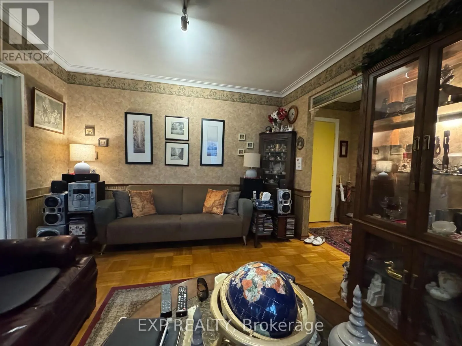 104 - 30 ELM AVENUE, #104
