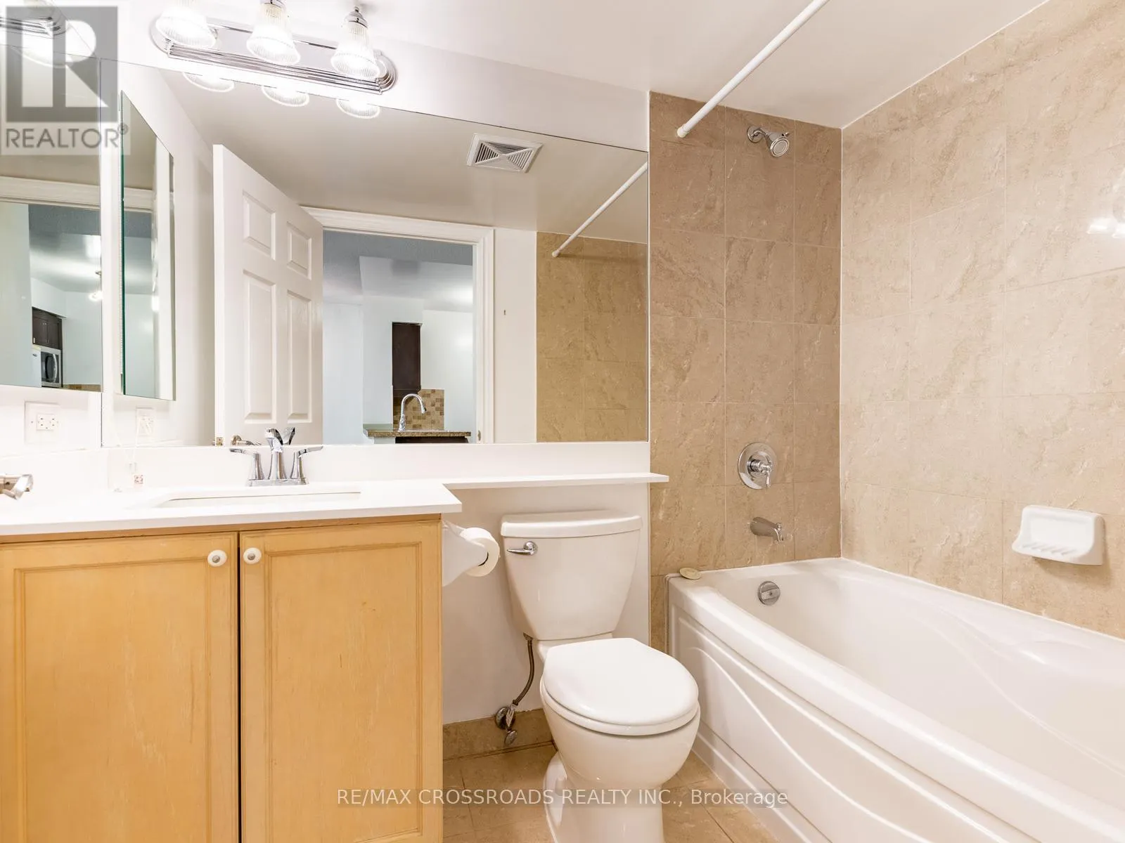 324 - 25 GREENVIEW AVENUE