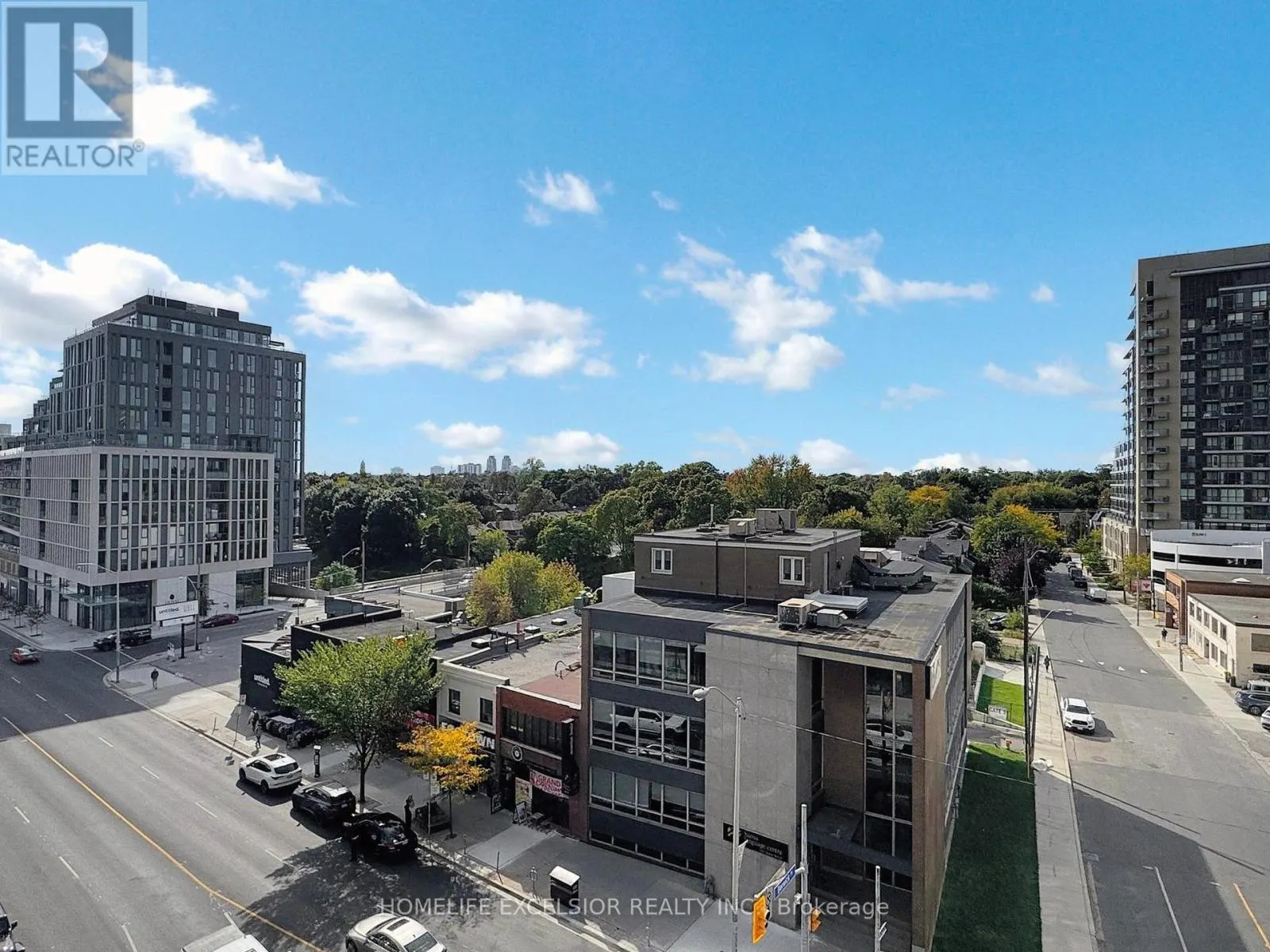 716 - 5 SOUDAN AVENUE