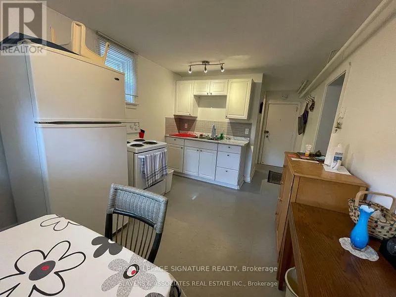 LOWER - 95 BRAEMAR AVENUE