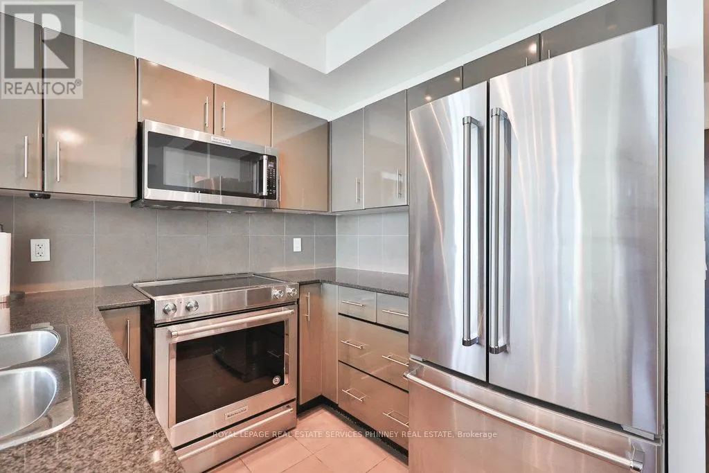 3109 - 16 YONGE STREET