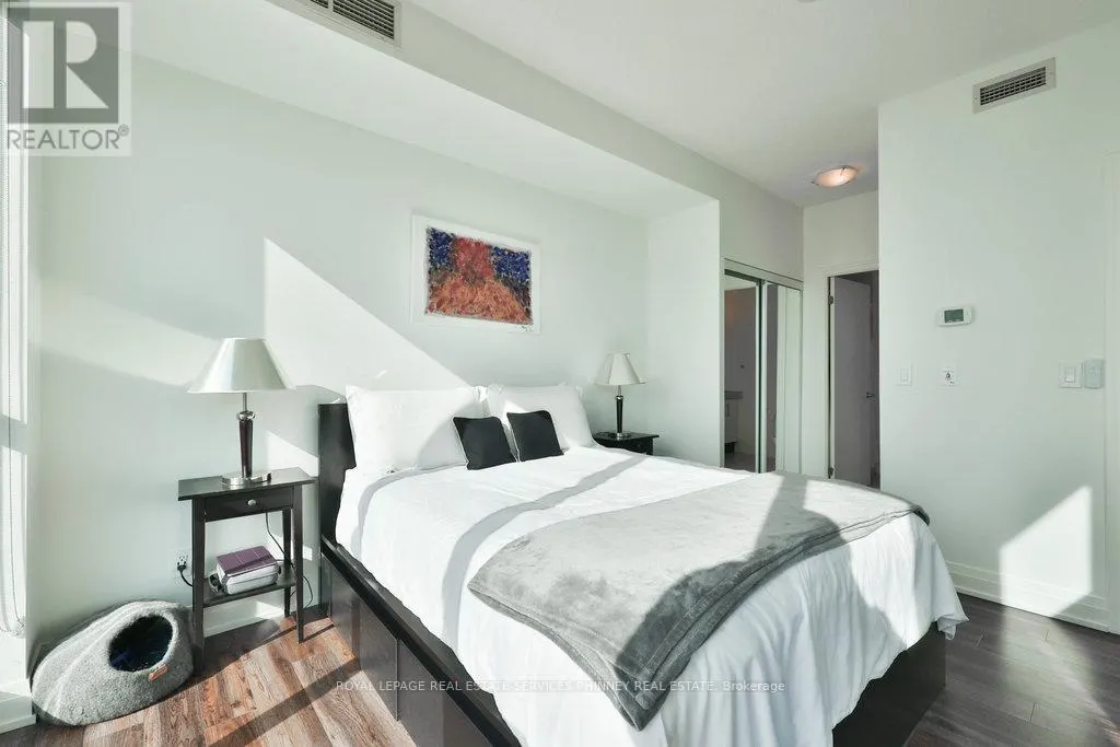 3109 - 16 YONGE STREET
