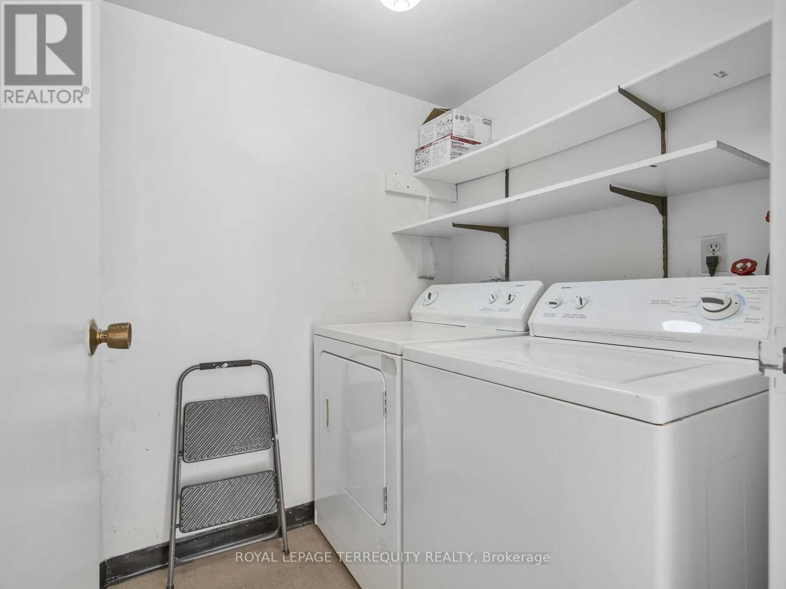 1209 - 5 OLD SHEPPARD AVENUE